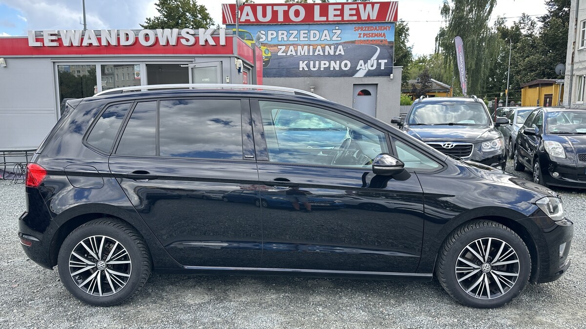 Elbląg Auto Leew LEWANDOWSKI Kupujemy i Sprzedajemy tylko dobre auta Za auta z Polskiego Salonu Płacimy Najwięcej