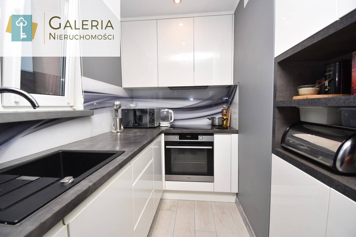 Elbląg GALERIA NIERUCHOMOŚCIZ pasji i miłości do nieruchomościNa sprzedaż: 3-pokojowe mieszkanie z balkonem w