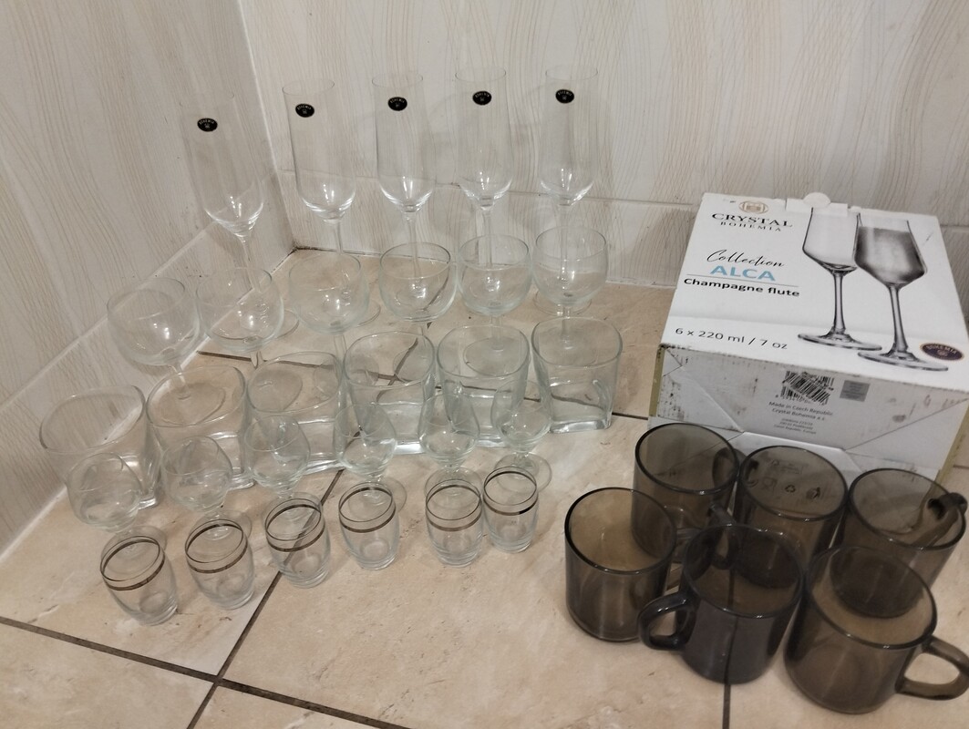 Elbląg Kieliszki, szklanki (nie używane) 6 opcji po 6 sztuk ! Wszystko za stówkę albo kawa mielona Jacobs Kronung 1000g.