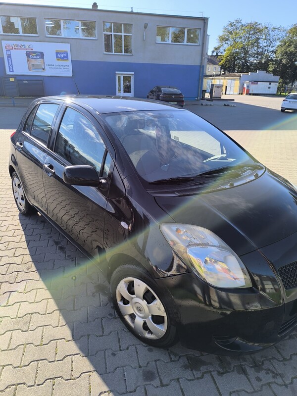 Elbląg Sprzedam Toyotę Yaris 2007 z najlepszym benzynowym silnikiem 1,3 87 KM. Auto w moim posiadaniu od 2016 roku.