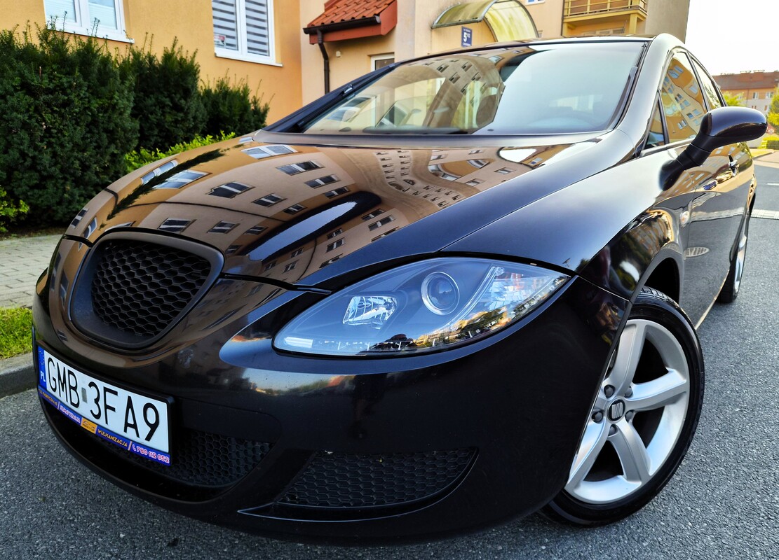 Elbląg Seat Leon 2008Rok 1,9TDI 110KM Duże Dotykowe Radio Kamera Hak Klima Tuba Elektryczne Szyby i Lusterka Abs Duże
