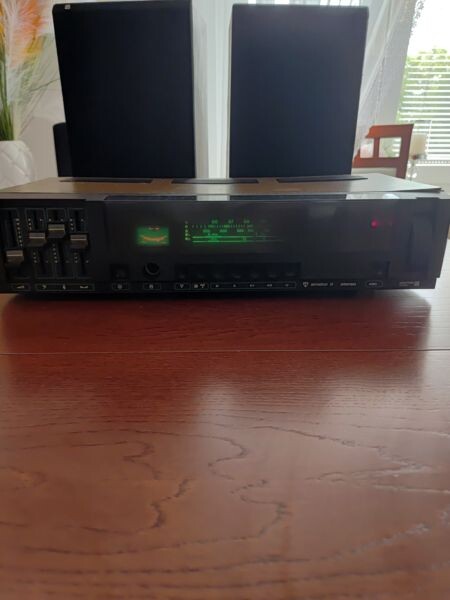 Elbląg Sprzedam sprzęt z lat 70-80 PRL antyk: - Unitra Diora Amplituner Stereo DSS 201 AMATOR 2 z kolumnami (orginał )