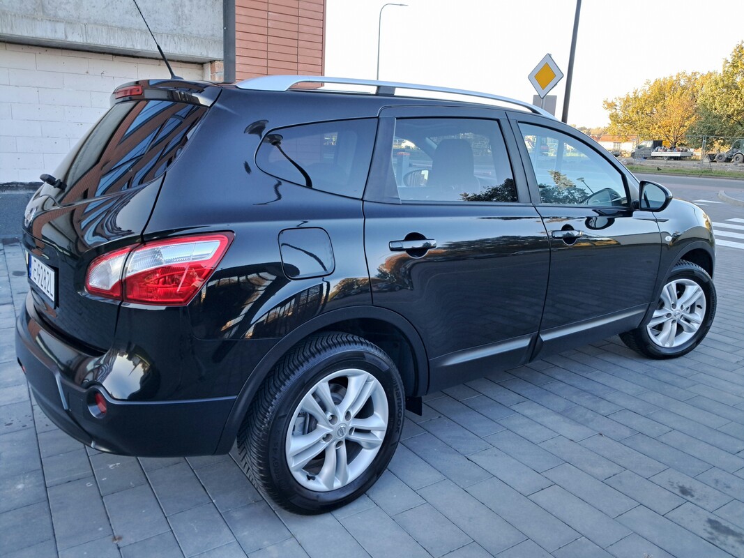 Elbląg Qashqai+2 Benzyna2.0 141km 7 Miejsc