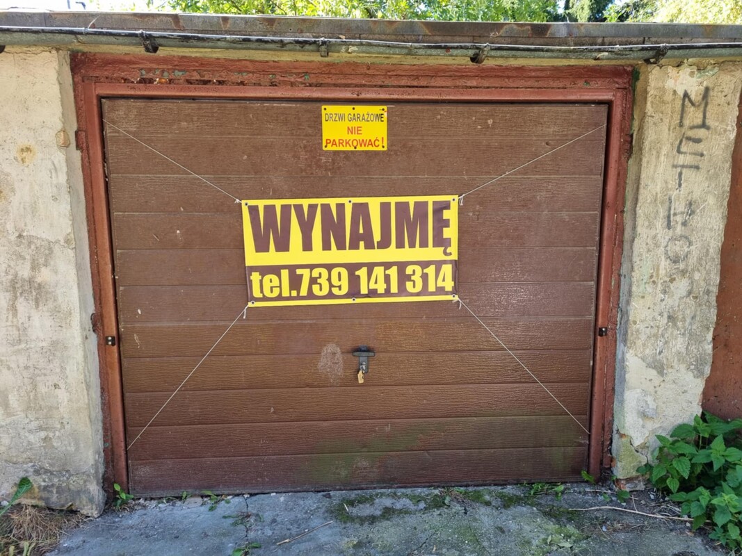 Elbląg Wynajmę garaż przy ulicy Wojska Polskiego więcej na priv (gdy nie odbiorę na pewno oddzwonię)