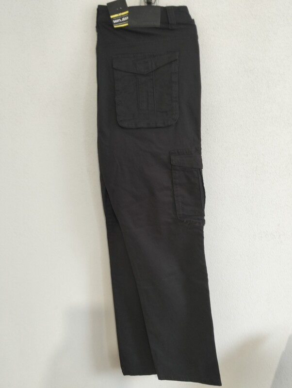 Elbląg Spodnie JEANS dł. 112cm. obw. 92cm.