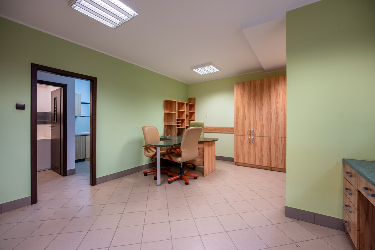 Elbląg LOKAL UŻYTKOWY 89,9 m² W CENTRUM ELBLĄGA – UL. HETMAŃSKANA SPRZEDAŻ LOKAL UŻYTKOWY O POWIERZCHNI