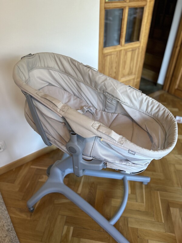 Elbląg Sprzedam wysokiej jakości Chicco Baby Hug Pro 5w1 – wielofunkcyjne łóżeczko dziecięce - Earl Grey w