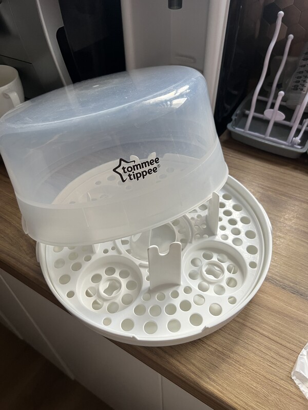 Elbląg Dostawka Chicco, fotelik maxi cosi, mata Fisher Price, bujaczek 4moms, karuzela Tiny Love