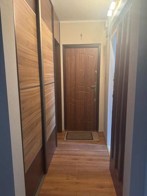 Elbląg Mieszkanie 2 pokojowe 49m2 z balkonem, nad Jarem, piętro 2,czyściutke i zadbane, zwierzolubne, umeblowane jak