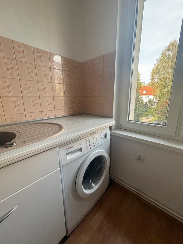 Elbląg Sprzedam wyjątkowe mieszkanie 60 m kw.4 pokoje, I piętro, osobna kuchnia, łazienka, przedpokój,