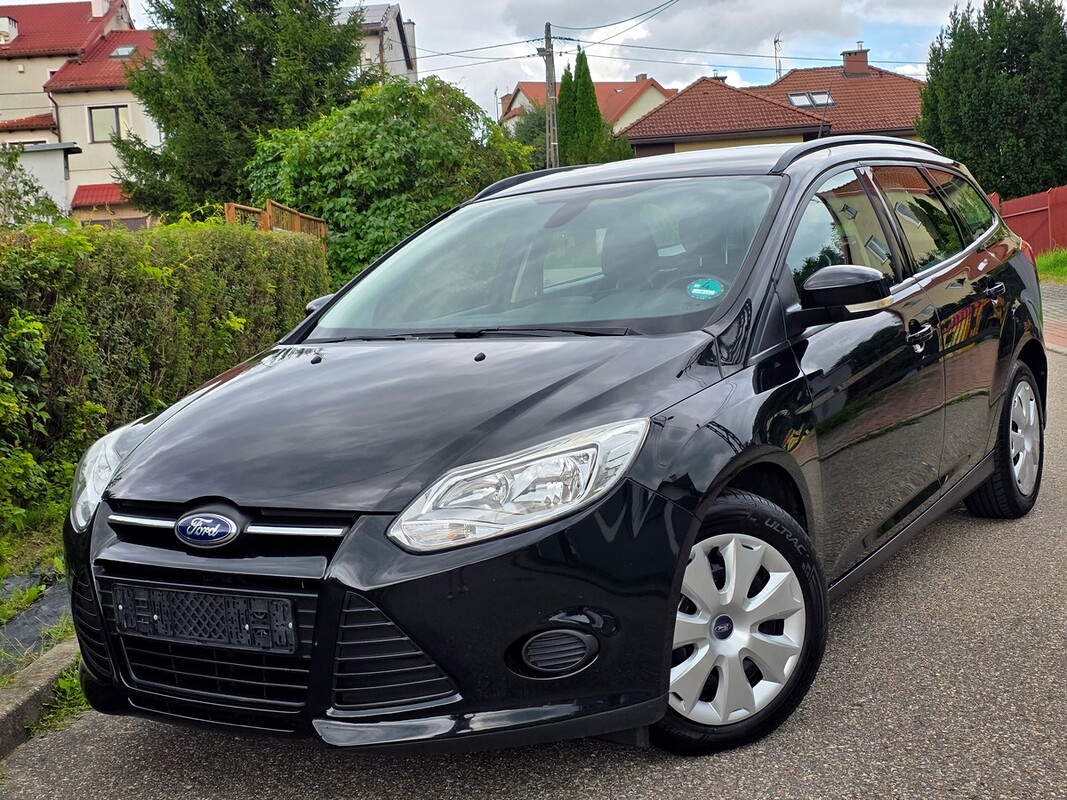Elbląg Ford Focus, benzyna, 2013 rok - bardzo dobrze wyposażone Ładne zadbane auto, wizualnie bardzo ładnie się