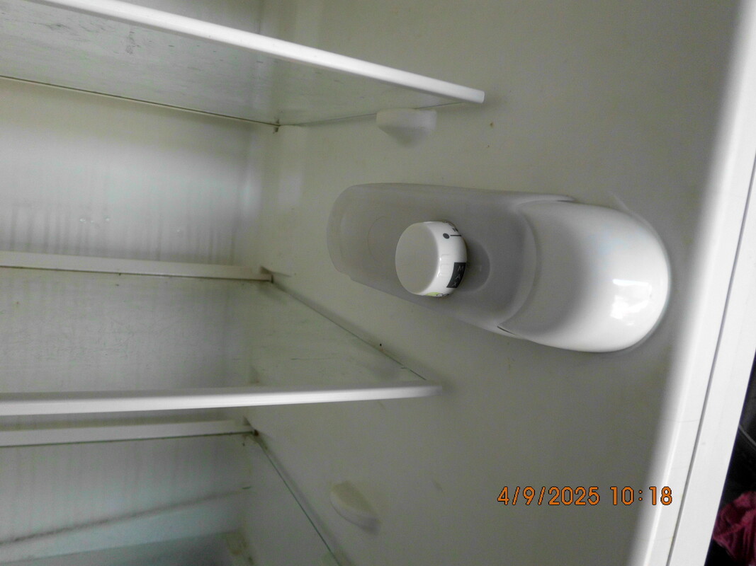 Elbląg Lodówko-zamrażarka Polar używana lodówka, ale w dobrym stanie. Idealna do przechowywania żywności i napojów