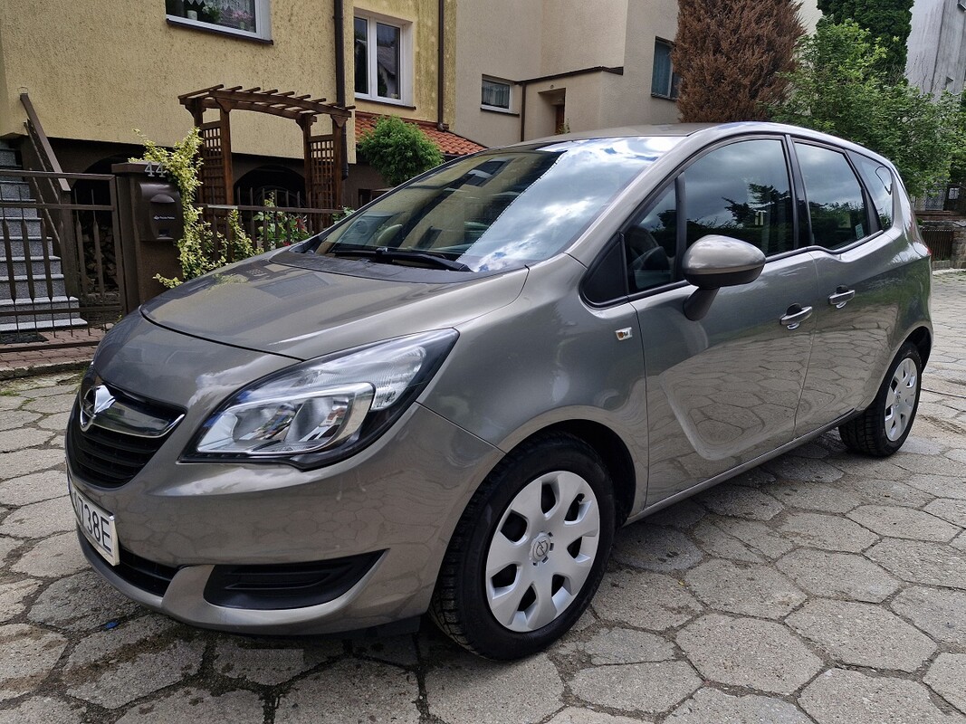 Elbląg Opel Meriva1.4 Benzyna + GAZModel 2017Klimatyzacja148 tys km20 zł / 100kmKupiona w Polskim Salonie