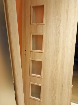 Elbląg Oddam lodówkę Amica wolnostojąca 150 w dobrym stanie technicznym, sprawna oraz drzwi kuchenne lub pokojowe