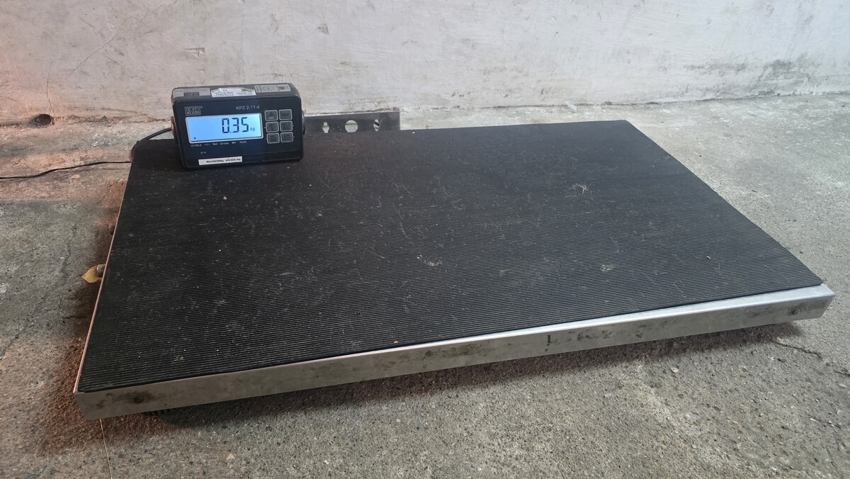 Elbląg Sprzedam wagę weterynaryjną KPZ 2-11-4,udźwig do 300 kg. W pełni sprawna, użytkowana w gabinecie