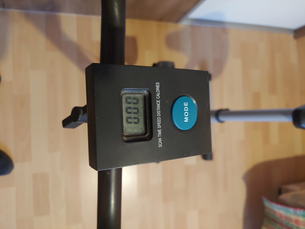 Elbląg Sprzedam rower stacjonarny widoczny na zdjeciach. Cena 120 zł. Więcej informacji udzielę pod numerem telefonu