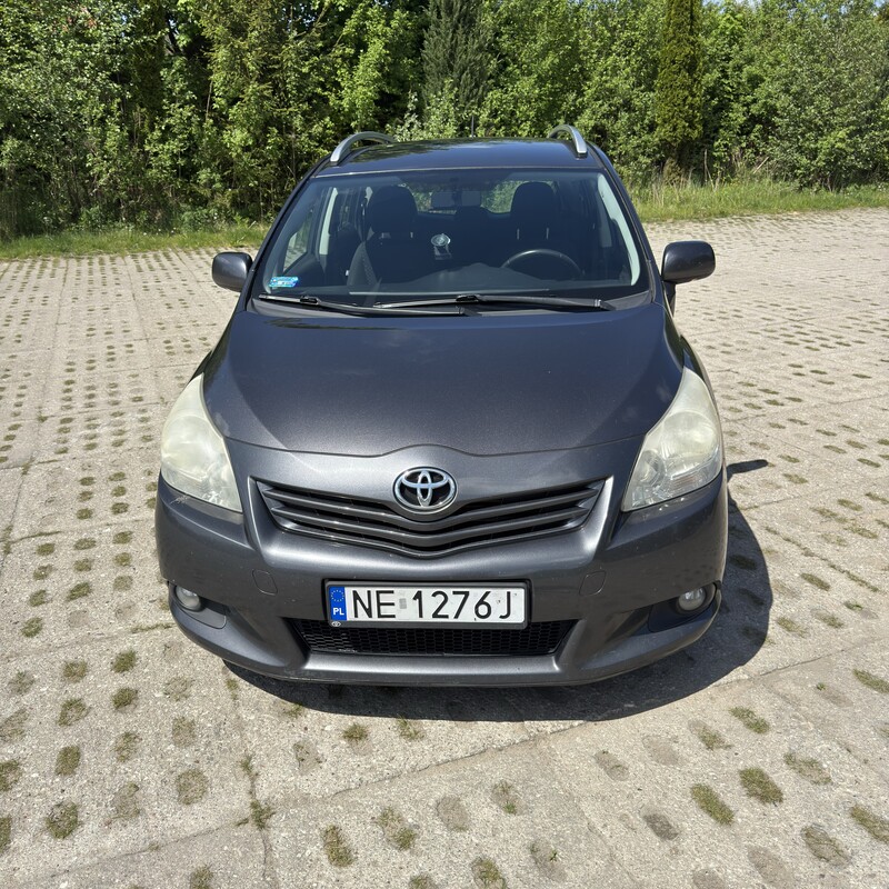 Elbląg Toyota Verso 2009