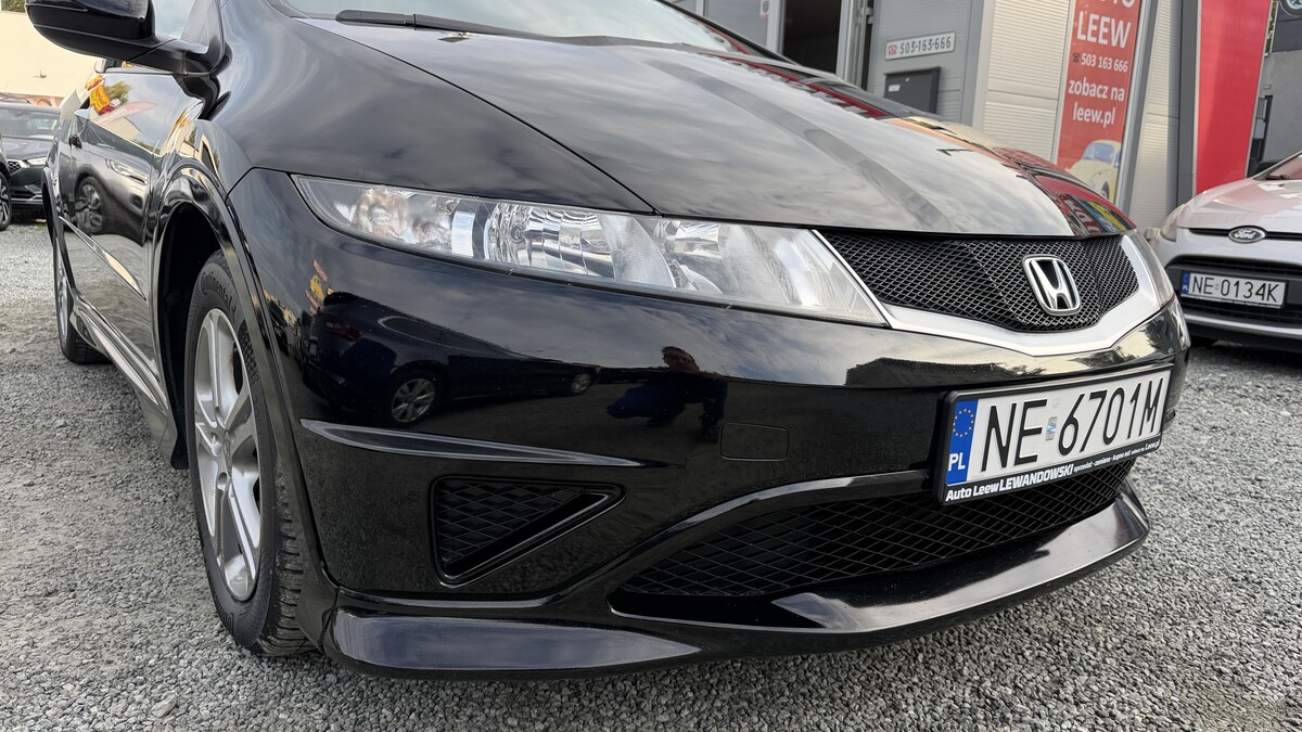 Elbląg Auto Leew LEWANDOWSKI Kupujemy i Sprzedajemy tylko dobre auta Za auta z Polskiego Salonu Płacimy Najwięcej HONDA