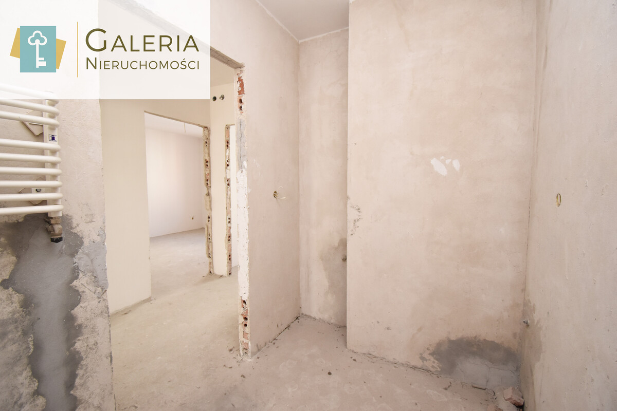 Elbląg GALERIA NIERUCHOMOŚCIZ pasji i miłości do nieruchomościNa sprzedaż: Trzypokojowe mieszkanie w sercu Starego