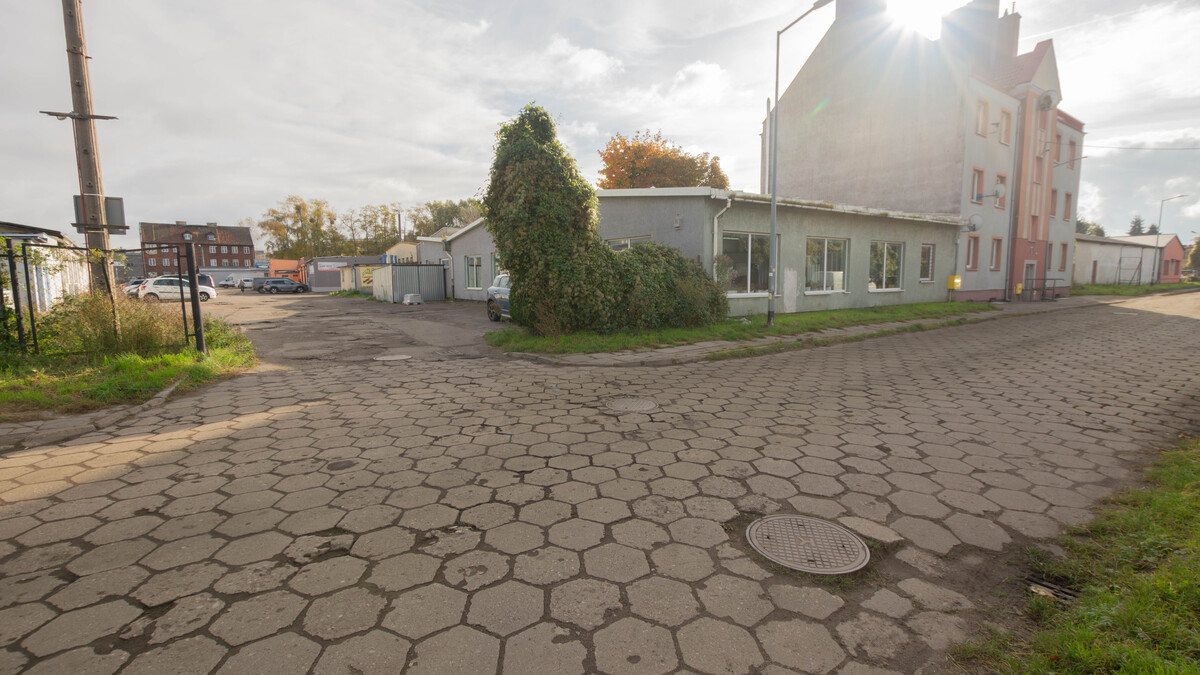 Elbląg * * * ABC NIERUCHOMOŚCI * * *NOWA CENA! DO SPRZEDAŻY BUDYNEK HANDLOWO-USŁUGOWY W ELBLĄGUbudynek o pow. 364,97