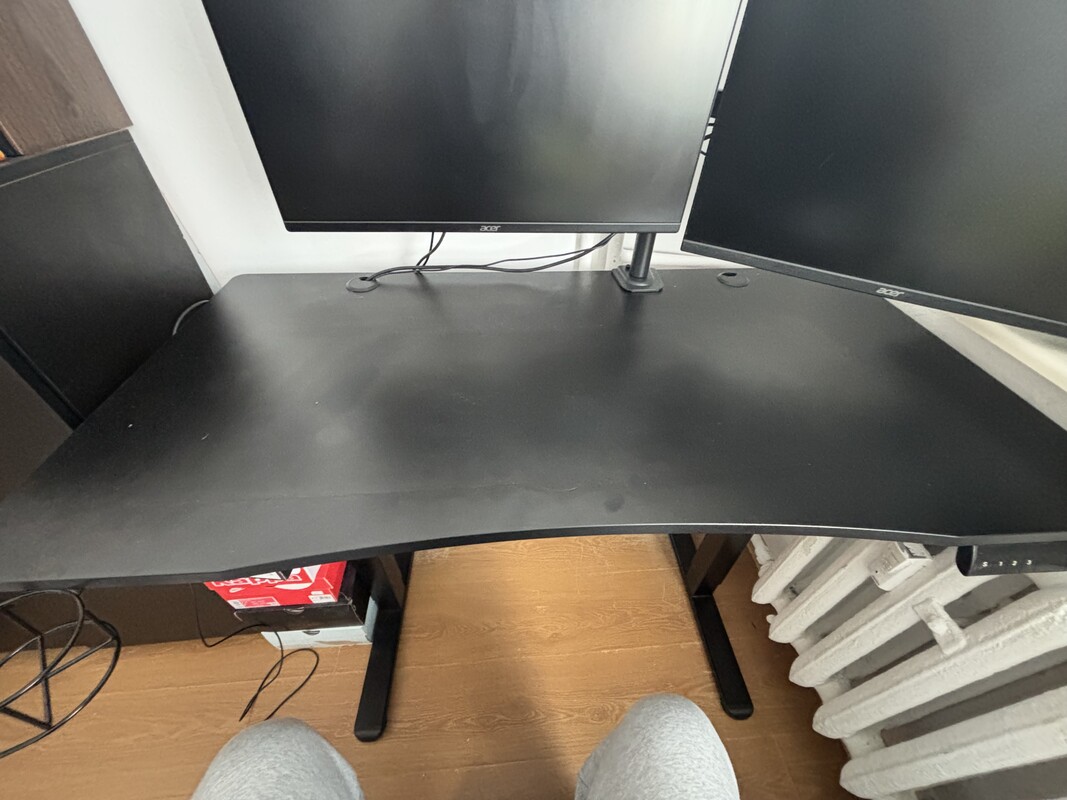 Elbląg Sprzedam biurko silver monkey regulowane elektryczne biurko jak nowe 120x60x 72-112.Wszystko co widać na