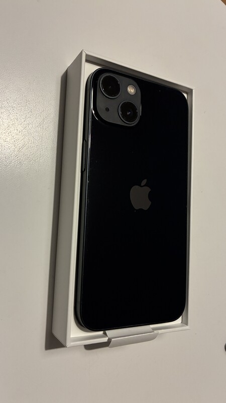 Elbląg Sprzedam IPHONE 13.128 gb. Stan idealny, pojemność baterii 87%
Gratis 3x etui, oryginale pudełko.