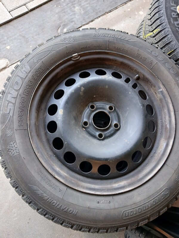 Elbląg Koła stalowe 16 wraz z oponami zimowymi: 205/60/R16 92H - Opel Astra J 1.4.turbo - 4 szt.