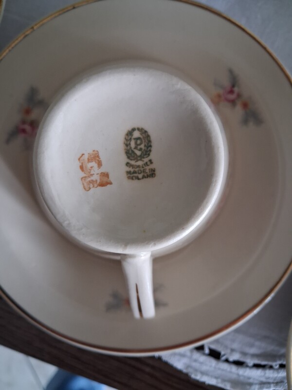 Elbląg Sprzedam zestaw do kawy porcelana sygnowana Chodzież. Stan bdb