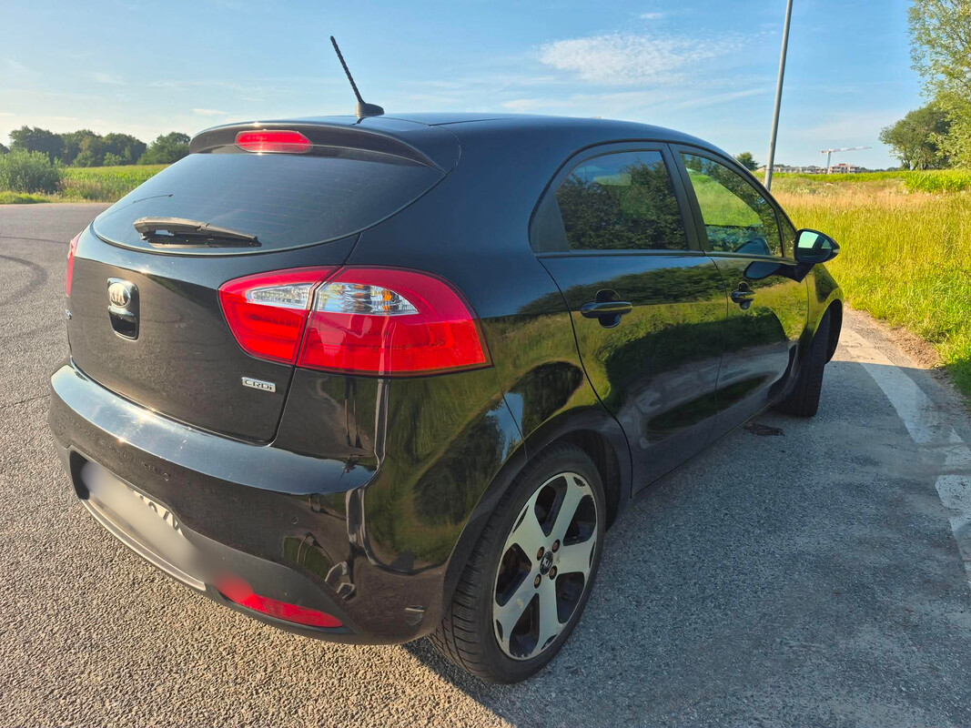 Elbląg Kia Rio III (2013) – Idealny na pierwszy samochód, bogate wyposażenie Silnik: 1.4 CRDI XL | Moc: 90 KM |
