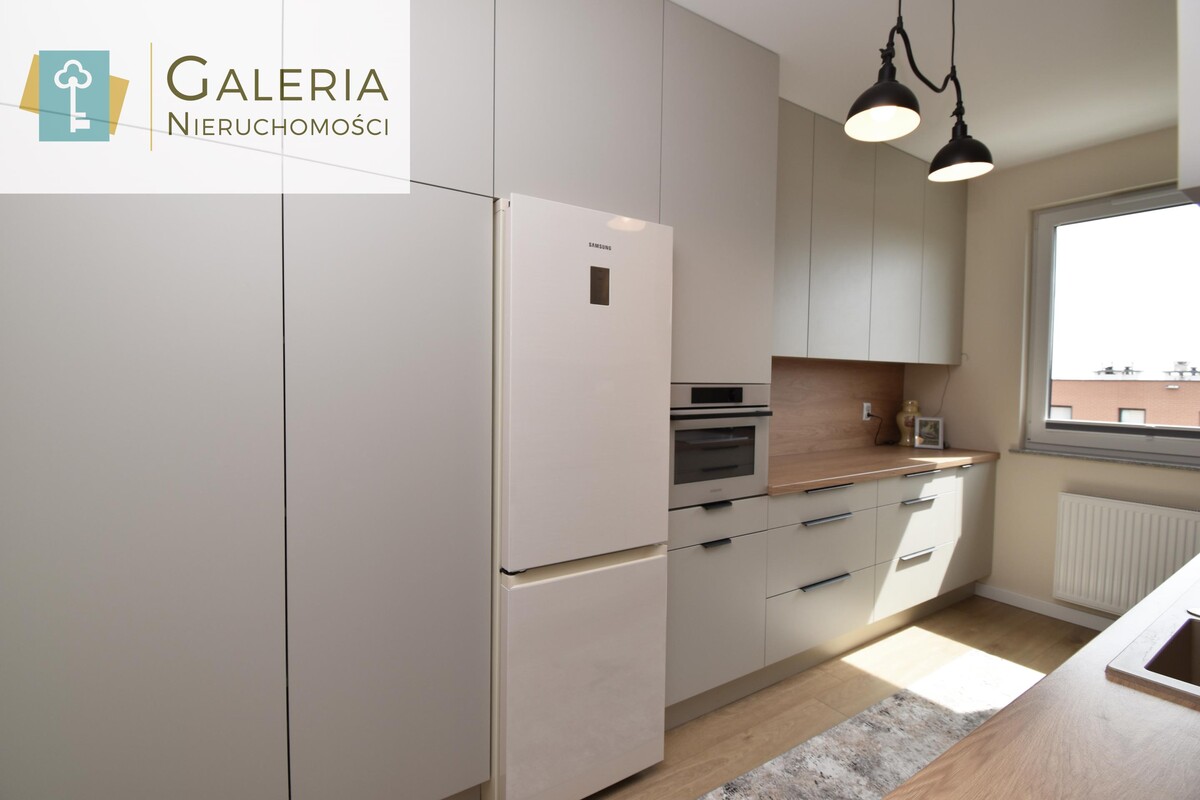 Elbląg GALERIA NIERUCHOMOŚCIZ pasji i miłości do nieruchomościNa sprzedaż: Dwupokojowe mieszkanie z dwoma balkonami na