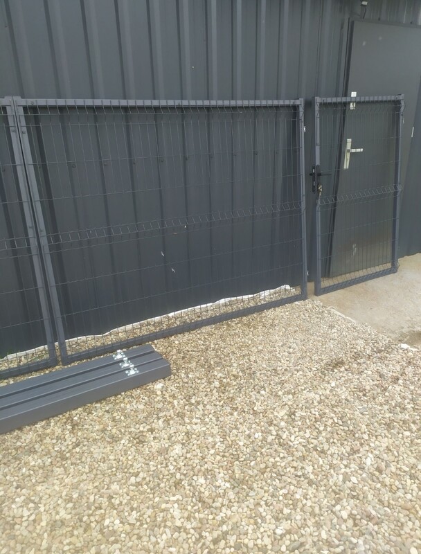 Elbląg Brama panelowa dwuskrzydłowa, furtka, słupy