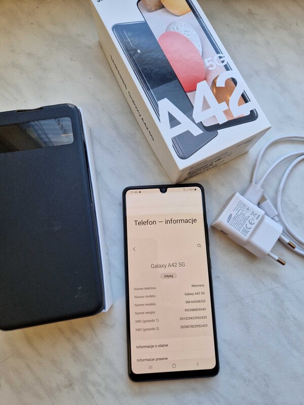 Elbląg Smartfon Samsung Galaxy A42_5G w stanie idealnym W komplecie jest oryginalna ładowarka SAMSUNGA z kabelkiem USB