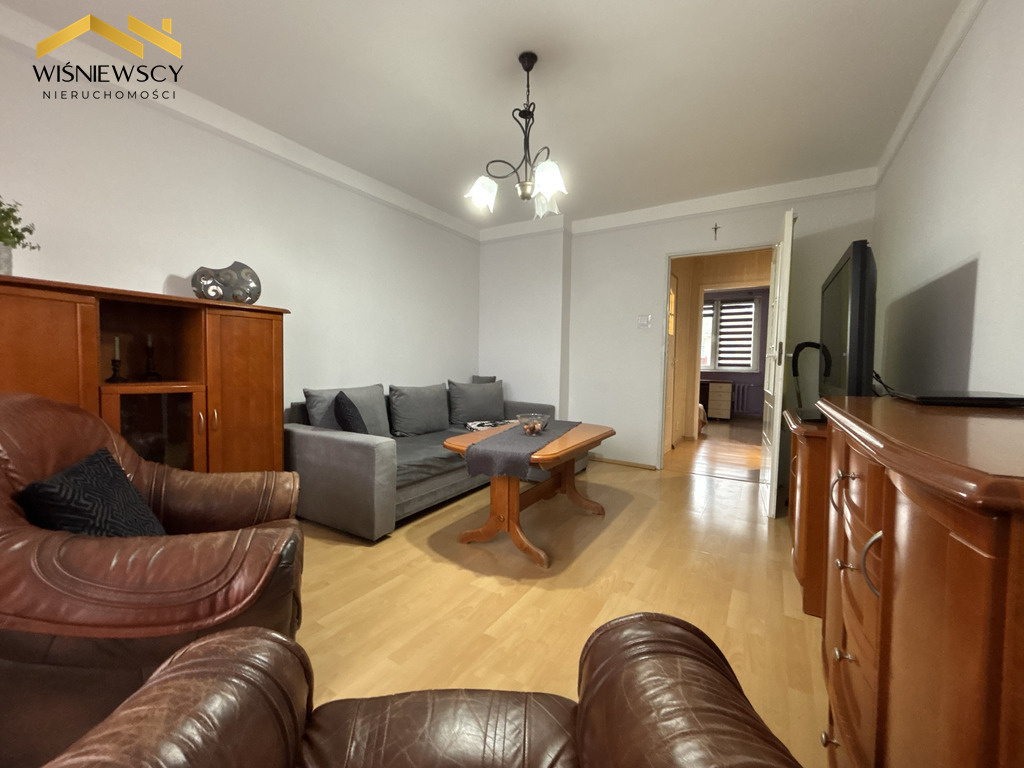 Elbląg WIŚNIEWSCY NIERUCHOMOŚCI Sp. z o.o.Sprzedam mieszkanie - Elbląg, Urocza. Oferta:
Na sprzedaż dwupokojowe,