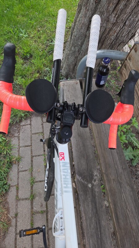 Elbląg Sprzedam damski rower szosowy Btwin, rozm. S ( 165-173 cm wzrostu), opony 26,stan bardzo dobry, przejechane na