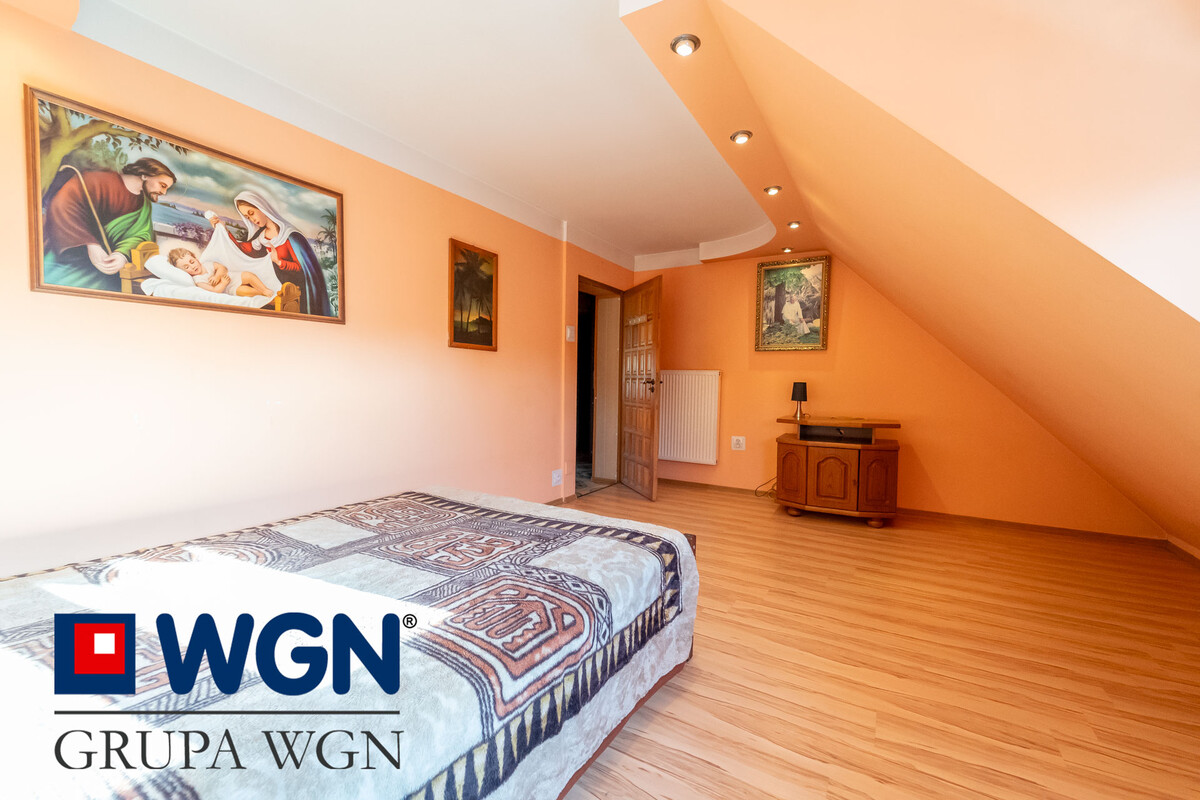 Elbląg WGN Nieruchomości oddział Elbląg prezentuje na sprzedaż mieszkanie w kamienicy przy ul. Pionierskiej 14 o