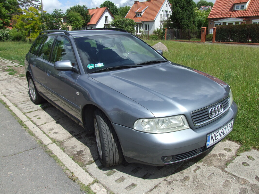 Elbląg 🚗 AUDI A4 B5 KOMBI – 1.6 BENZYNA, 102 KM, 2001 r. Idealny samochód rodzinny w świetnej cenie!