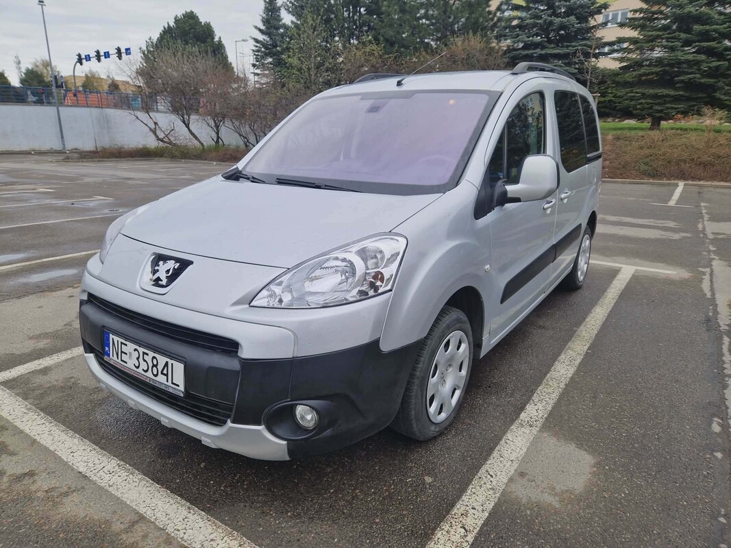 Elbląg Peugeot Partner Tepee 1,6 Benzyna | stan bardzo dobry | ważne opłaty