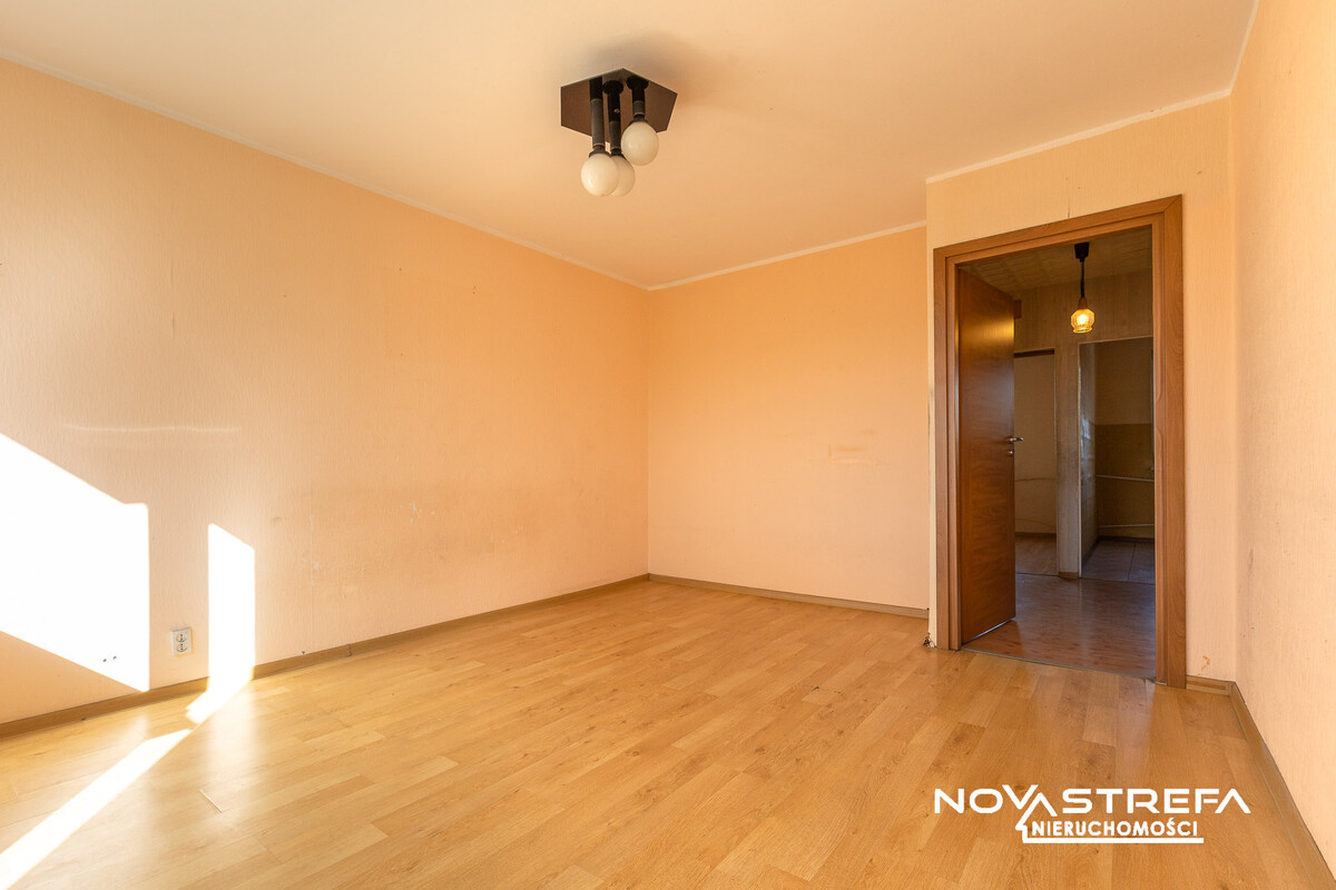 Elbląg Novastrefa Nieruchomości- sprzedamMieszkanie z potencjałem w centrum Braniewa — 48,9 m² z balkonem