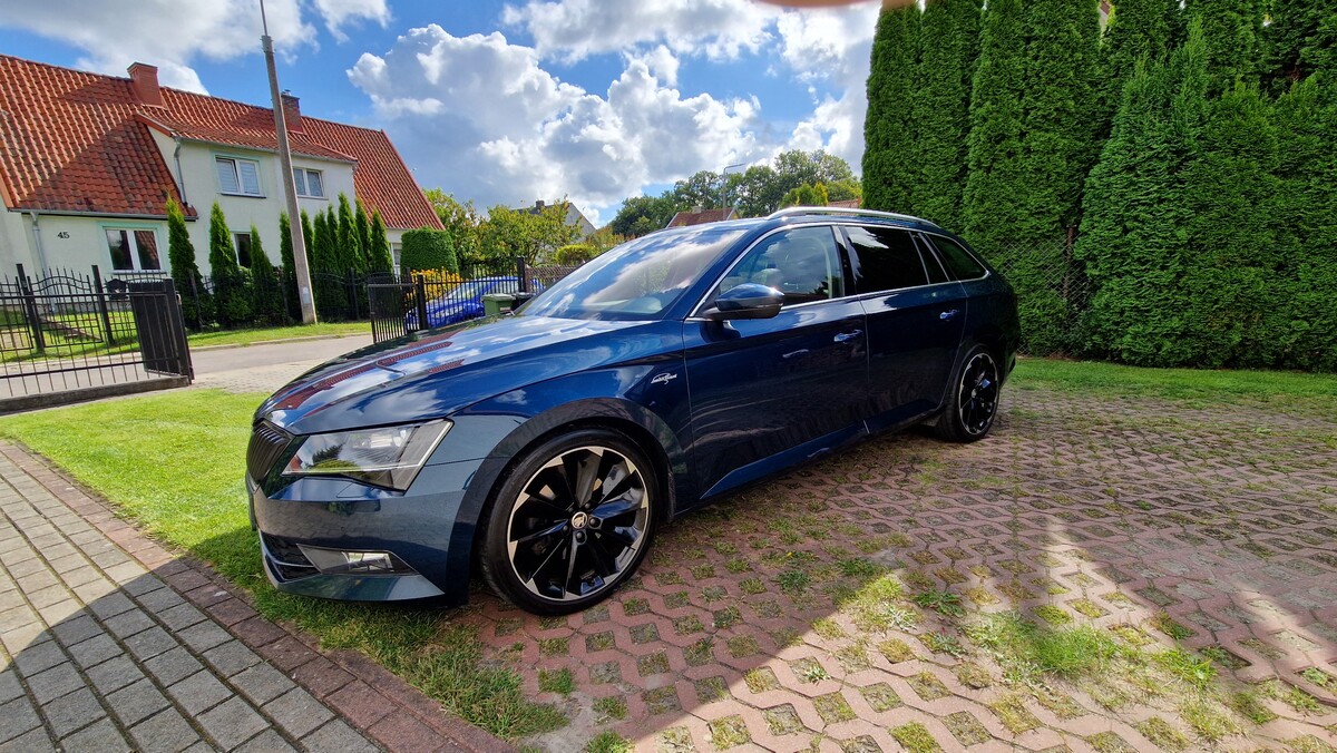 Elbląg Sprzedam Skodę Superb 2016 2.0 tdi 4x4