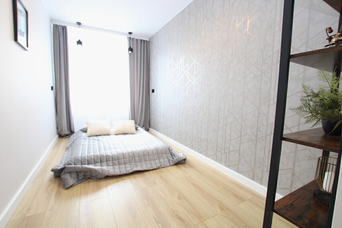 Elbląg NIERUCHOMOŚCI ANNA KRASZEWSKA 2-pokojowe mieszkanie po generalnym remoncie ul. Nowowiejska