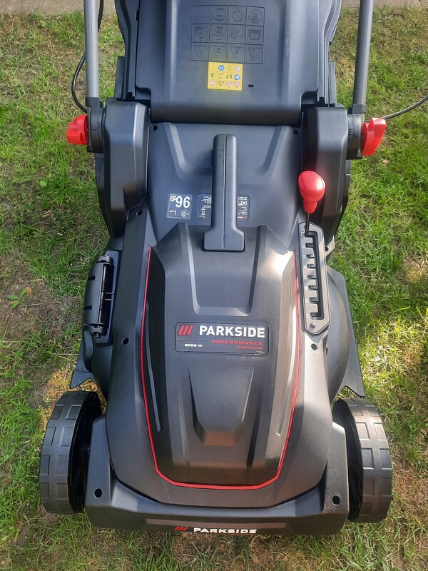 Elbląg Sprzedam kosiarka elektryczną parkside performance PPRM 2000 B2 moc 2000W z napędem na 2 letniej gwarancji