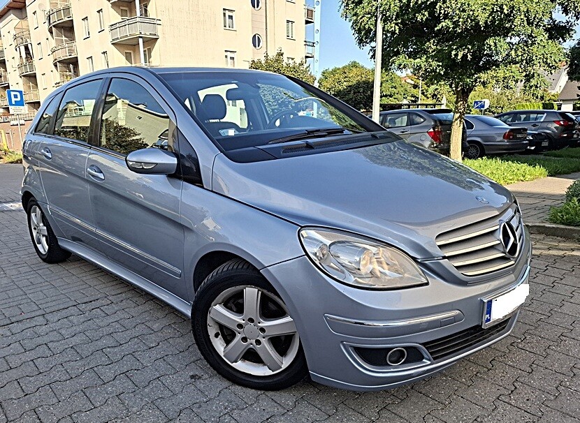 Elbląg Mercedes B klasaBogate WYPOSAŻENIEPanorama DachNiezawodny Silnik