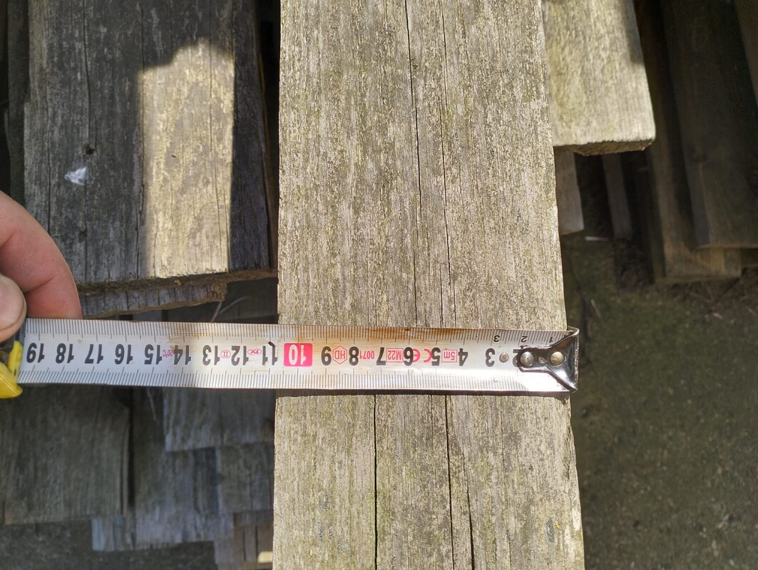 Elbląg Deska z odzysku – solidna, zdrowa, grubość 25 mm, szerokość 100-130 mm, długości 2000-4500 mm!