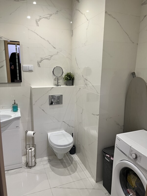 Elbląg Wynajmę komuś mieszkanie 2-pokojowe za 1800 zł