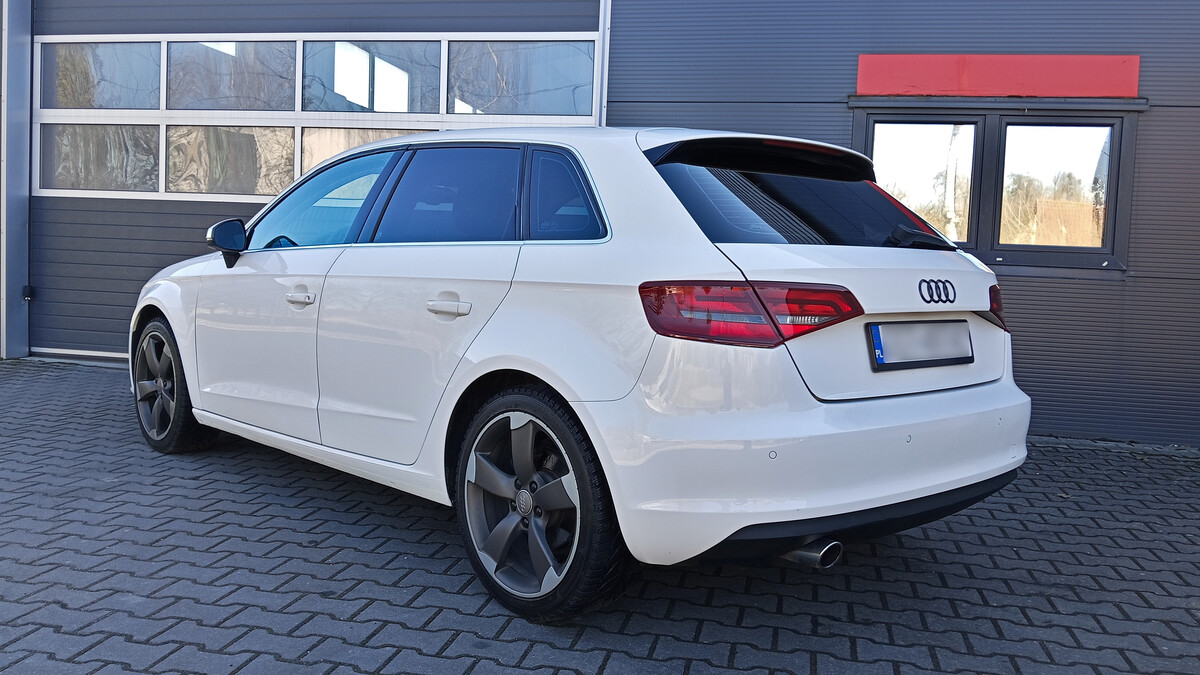 Elbląg AUDI A3 SPORTBACKS-tronic