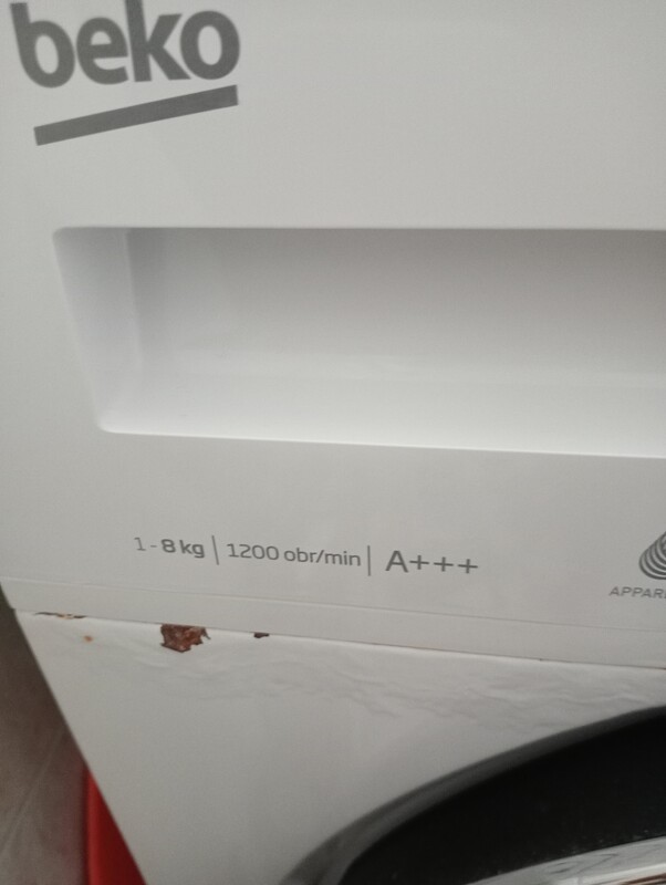 Elbląg Sprzedam pralkę w pełni działająca Indesit cena 200 zł zapraszam zainteresowanych