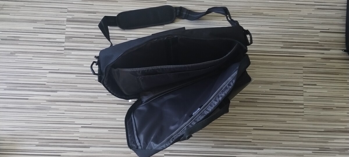 Elbląg Torba, plecak, teczka na laptopa do 15,6 (cali). Solo New York Hybrid 3w1. Nowa czarna torba na ramię, plecak