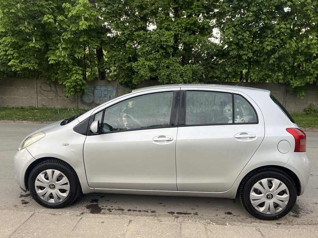 Elbląg Toyota Yaris II 2007 1.3 benzyna