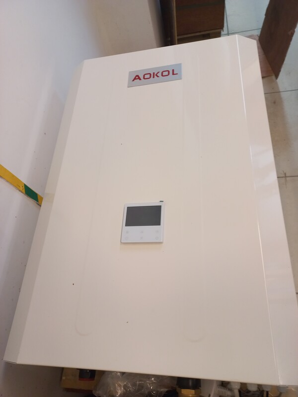 Elbląg Sprzedam pompę ciepła AOKOL, 10 kW, nie była zainstalowana
