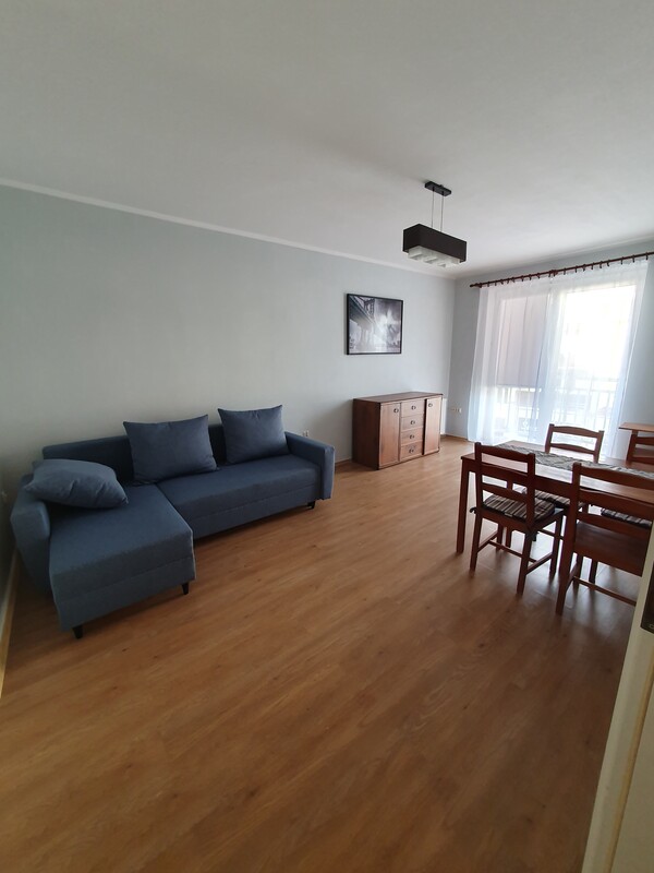 Elbląg Wynajmę mieszkanie jednopokojowe w centrum Elbląga o powierzchni 32m2.